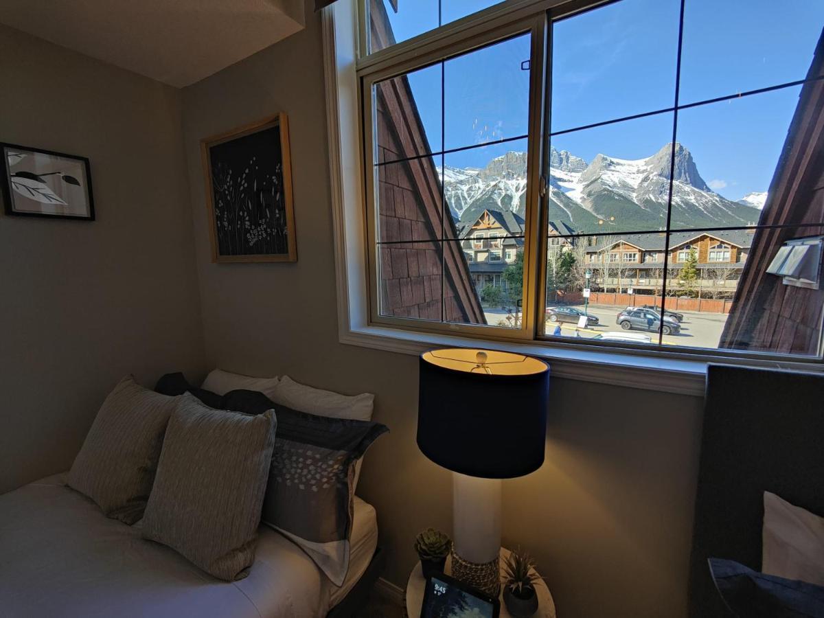 The Lambeth By Samsara Private Entry Panorama View 2br And 2bth Holiday home Canmore